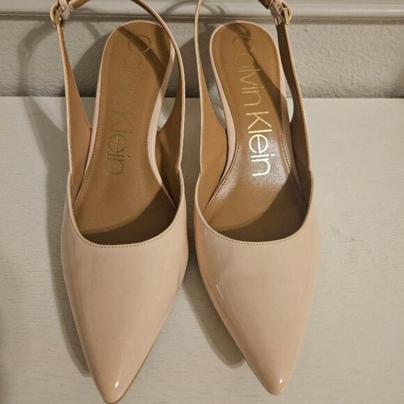 Women's Calvin Klein Giona Smooth Patent Leather Sling Back Pump Sheer Satin 10M - Picture 1 of 4